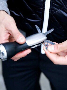 Mad Man 10 Function Flashlight Survival Multi Tool NWT